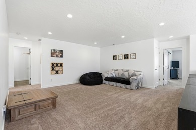 PRICED BELOW MARKET VALUE TO SELL QUICKLY! Sellers are open to - photo 22