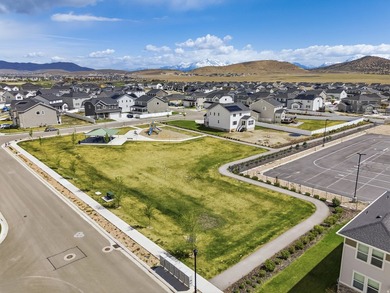 PRICED BELOW MARKET VALUE TO SELL QUICKLY! Sellers are open to - photo 44