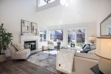 Spectacular Alden Crossing residence ideally situated at the end - photo 3