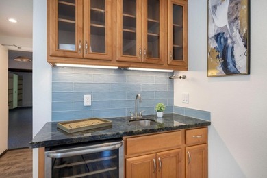 Spectacular Alden Crossing residence ideally situated at the end - photo 10
