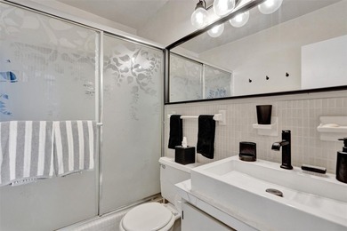 Two bedroom/ Two full bath condo located in the wonderful - photo 14