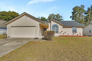 Lake Lindley Home For Sale in Deland Florida
