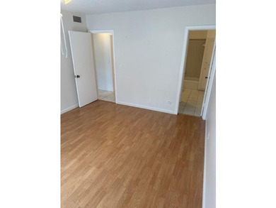 Two bedroom/ Two full bath condo located in the wonderful - photo 22
