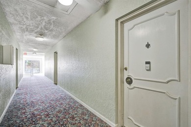 Two bedroom/ Two full bath condo located in the wonderful - photo 27