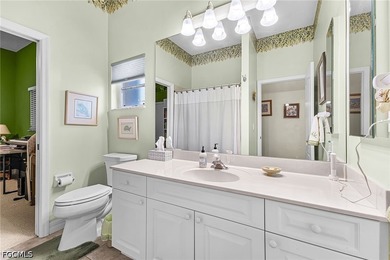 Lovely spacious pool home on one of the best lots in this area - photo 15
