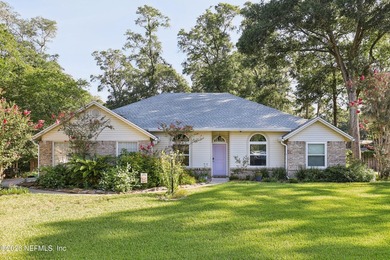 Discover a beautifully updated home offering 3 bedrooms, 2 - photo 41