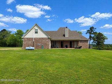 Built in 2018 and set on 18.08 beautiful acres just minutes from - photo 4