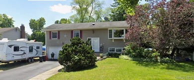 Updated Hi-Ranch | New Viking Stove, Central AC & More | Private - photo 13