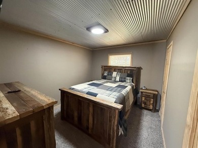Terrific Property! 4 Bedrooms, 2 Full Baths (including guest - photo 25