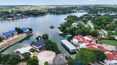 Extraordinary waterfront estate on Eagle Mountain Lake offering - photo 29