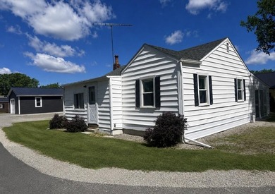 Affordable lake living! This property includes two lots and a - photo 1