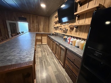Terrific Property! 4 Bedrooms, 2 Full Baths (including guest - photo 41