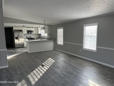Check out this beauty in the Pembroke area, just off Trent Road! - photo 3