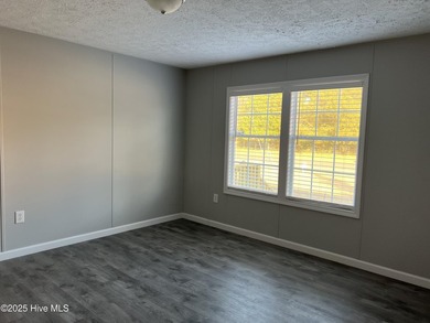 Check out this beauty in the Pembroke area, just off Trent Road! - photo 5