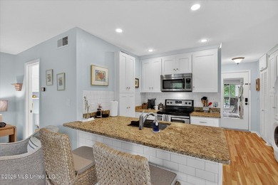 Tucked away in Lakeside Villa Condominiums, this charming - photo 10