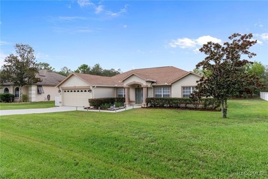 Motivated Sellers! 4 bedroom, 3 bath home with 2 car garage in - photo 4