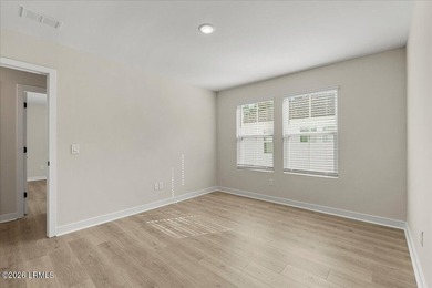 Luxury marsh front living, newer construction, deep water - photo 30