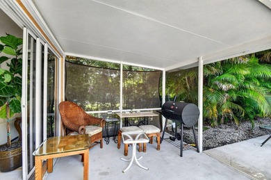 WOW - Awesome pool home with renovated kitchen, flooring and - photo 33