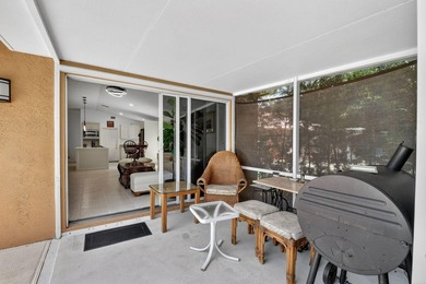 WOW - Awesome pool home with renovated kitchen, flooring and - photo 34