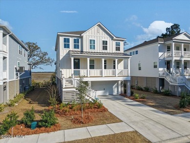 Luxury marsh front living, newer construction, deep water - photo 45