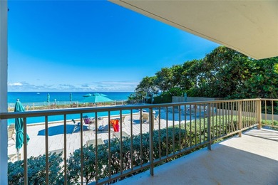 Spacious three bedroom, two bath corner unit located on the - photo 4