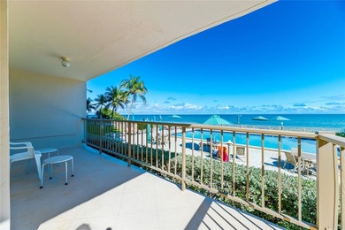 Spacious three bedroom, two bath corner unit located on the - photo 5