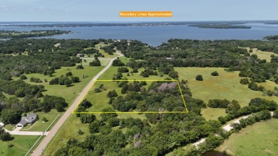 Lake Acreage For Sale in Kerens, Texas