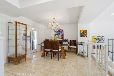 Coveted SeaCliff on the Greens Executive townhome. Light-filled - photo 17