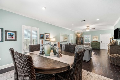 In the heart of Inlet Beach, this fully furnished 3-bedroom, 2 - photo 18