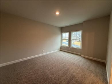 Get up to $10,000 in BUILDERS INCENTIVES towards Closing Cost - photo 19