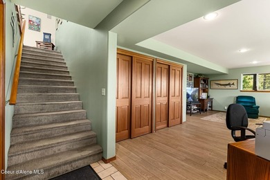 Incredible opportunity to own a well loved lake view home in - photo 26