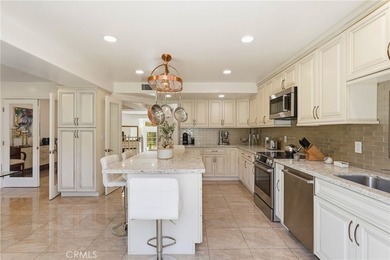 Coveted SeaCliff on the Greens Executive townhome. Light-filled - photo 27