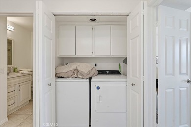 Coveted SeaCliff on the Greens Executive townhome. Light-filled - photo 40