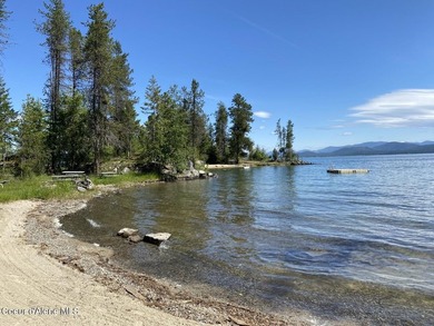 Incredible opportunity to own a well loved lake view home in - photo 49