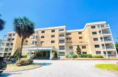 Investors dream. This unit has a signed 1 year lease with a - photo 1
