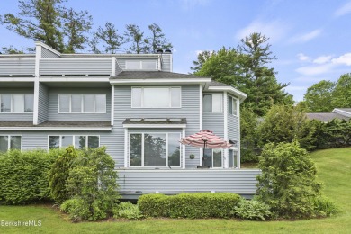 Lake Condo For Sale in Lee, Massachusetts