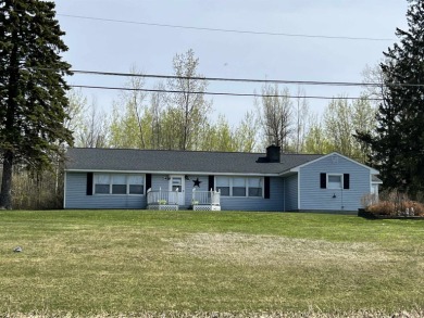 Lake Home Sale Pending in Waddington, New York