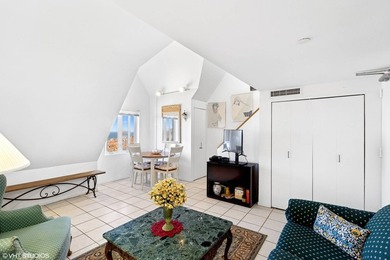 Enjoy crisp water and sunset views over Fort Pond Bay and - photo 5