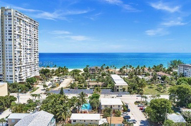 Exceptional Ocean Blvd (A1A) investment opportunity just steps - photo 1
