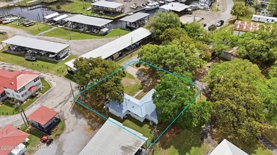 Great vacation home on Mary Walker Bayou.. Enjoy easy access to - photo 39
