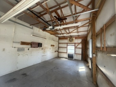 Motivated Seller!  3 bay garage. - photo 15