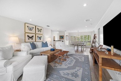 Beautifully updated 2-bedroom, 2-bath second-floor residence in - photo 8