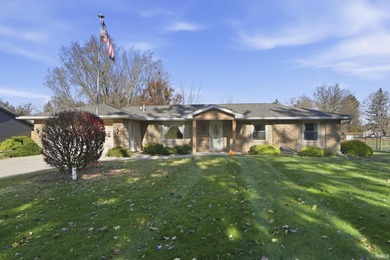 Little Long Lake - Noble County Home Sale Pending in Kendallville Indiana