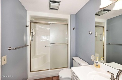 This beautiful, well-maintained 2-bedroom home with an office - photo 13