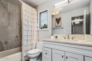 Experience refined mountain living in this exquisitely designed - photo 15