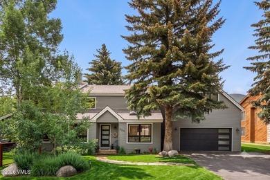 Experience refined mountain living in this exquisitely designed - photo 27