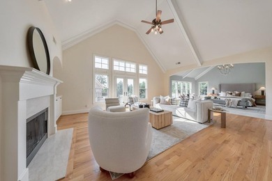 Luxury, convenience, and exceptional design come together in - photo 32