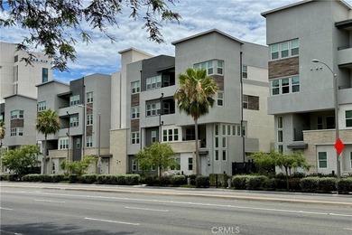 Welcome to 1130 S. Urbana Street, an exceptional single-story - photo 1