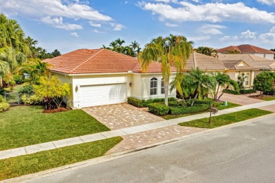 Lake Home For Sale in Palm Beach Gardens, Florida