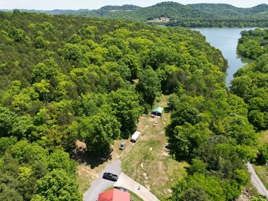 Unique unrestricted property on Cordell Hull Lake with lots of - photo 12